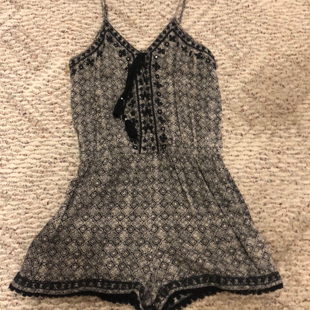 Black detailed Romper